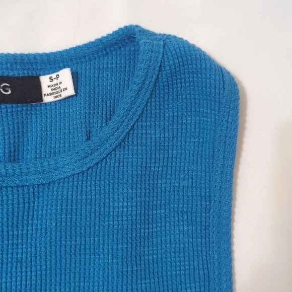 BDG Sleeveless Waffle Knit Crop Top Color Blue Size SP - Picture 7 of 12